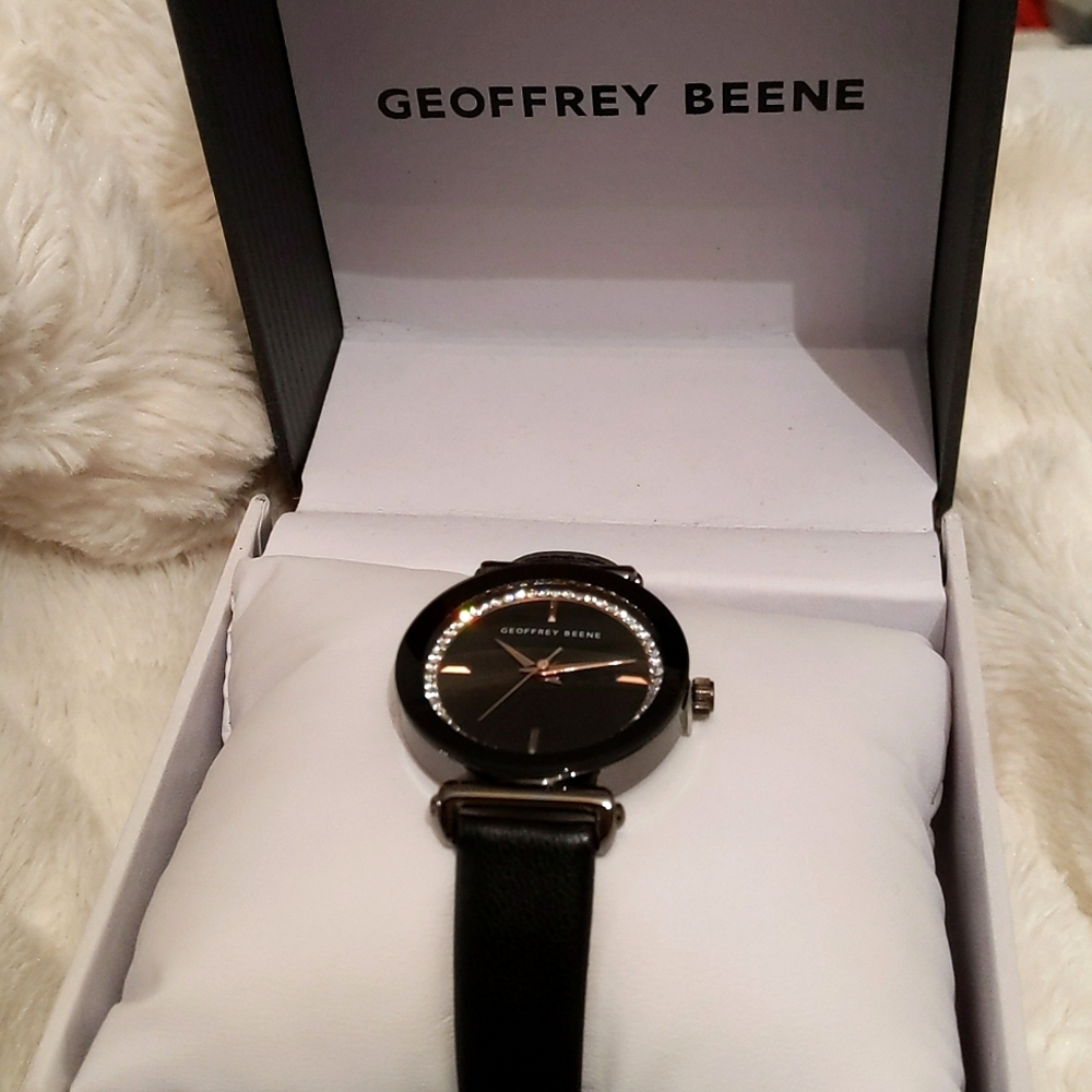 Geoffrey Beene Women's Wrist Watch
